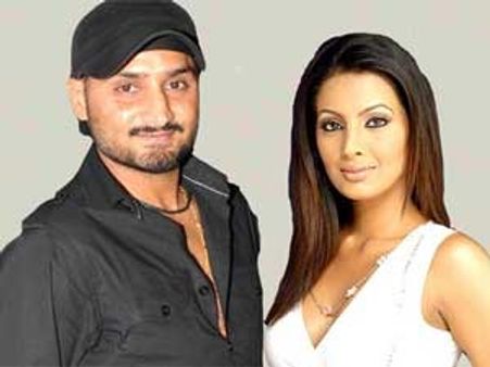 Geeta Basra, Harbhajan Singh to marry soon?