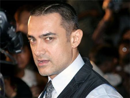 Aamir Khan to launch a new Bollywood star kid?