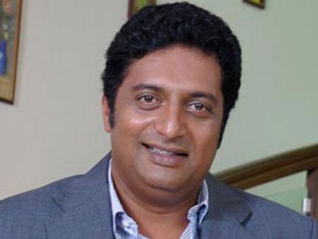 Prakash Raj to battle with Salman again in Dabangg 2