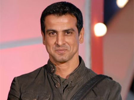 TV actor Ronit Roy gets bail over rash driving
