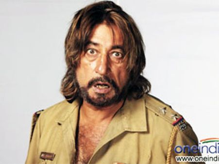 Big Boss 5: Shakti Kapoor was a father to Vida Samadzai?