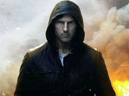 Shahrukh, Salman pounce on each other over Tom Cruise