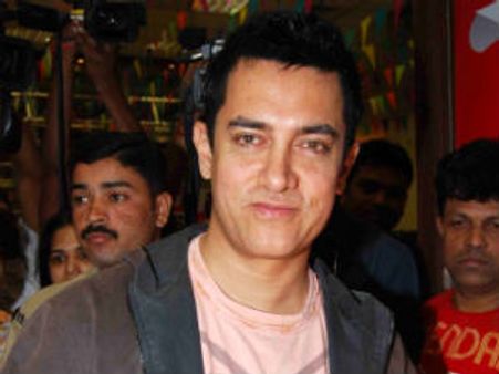 Aamir Khan's search for title ends with Talaash