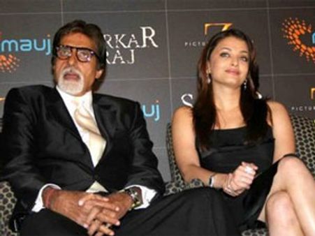 Amitabh Bachchan touched by media's restraint over Aishwarya Rai's delivery