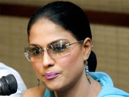 Veena Malik to get Rs 4.5 cr for getting married?