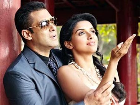 Salman Khan, Asin's special bonding?