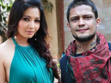 Big Boss 5: Siddharth Bhardwaj, Shonali Nagrani in love with each other?