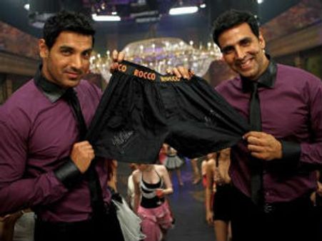 Akshay Kumar, John Abraham to promote Desi Boyz on Bigg Boss 5