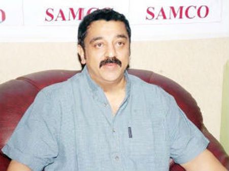 Kamal Hassan blames Selvaraghavan for Vishwaroobham delay
