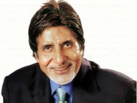 Amitabh Bachchan smitten by Dhanush's 'Kolaveri Di'