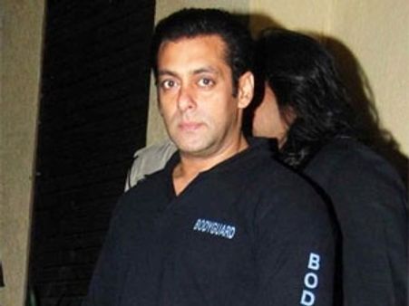 Salman Khan finally gets back his twin brother after 14 years?