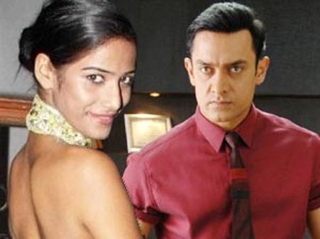 Poonam Pandey too excited about Aamir Khan?