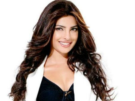 Priyanka Chopra wants to work with Vijay-AR Murugadoss