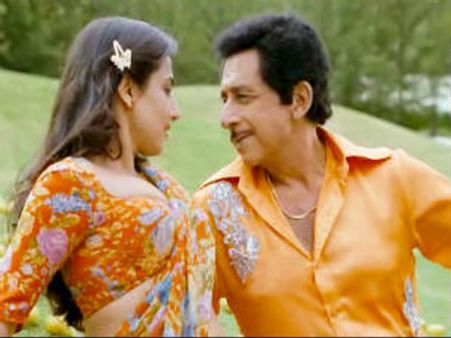 The Dirty Picture beats Desi Boyz at Indian Box Office on first day