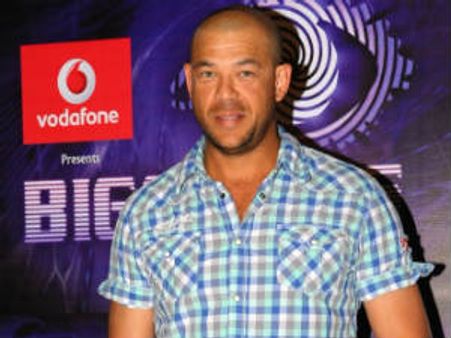 Bigg Boss 5: Andrew Symonds spins his way into the house
