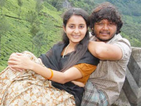 Shyloo - Movie Review