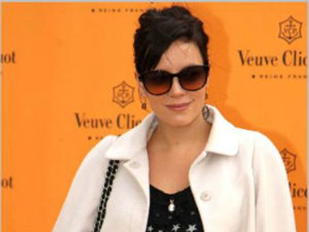 Lily Allen's mom reveals her baby girl's name