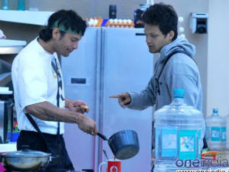 Bigg Boss 5: Akashdeep describes Siddharth as hot-blooded guy