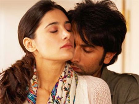 Rockstar Ranbir Kapoor flies to New York for his secret girlfriend