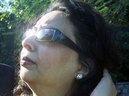 Bollywood expresses shock over film critic Nikhat Kazmi's death