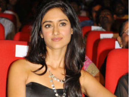 Ileana keeping herself busy in Bollywood in 2012