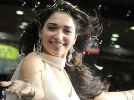 Tamanna playing second fiddle in Jeeva's next?