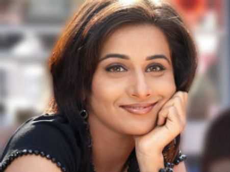 Vidya Balan chooses Salman Khan over Shahrukh Khan