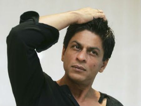 Why Shahrukh Khan slapped Shirish Kunder?