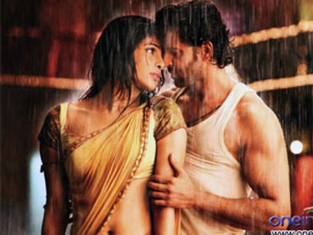 Agneepath grosses Rs 133.06 crs at worldwide Box Office