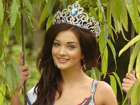 Amy Jackson never felt hurt by song 'Hosanna'