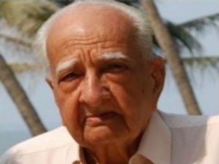 Filmmaker O P Dutta dies of pneumonia