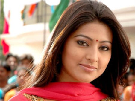 Sneha out of Rajinikanth's Kochadaiyaan