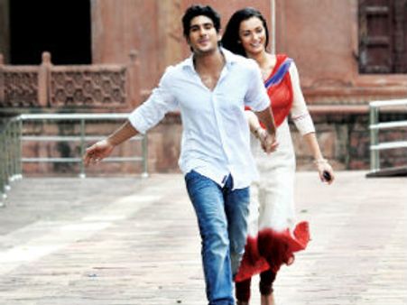 Valentine's day special: Ek Deewana Tha team launches Deewangi series