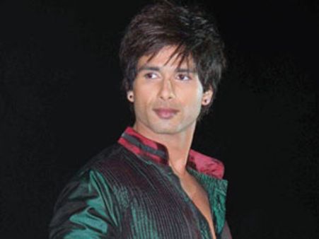 Shahid Kapoor walks out of Karan Johar's film