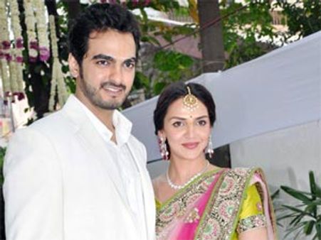 Esha Deol-Bharat Takhtani to wed before monsoon