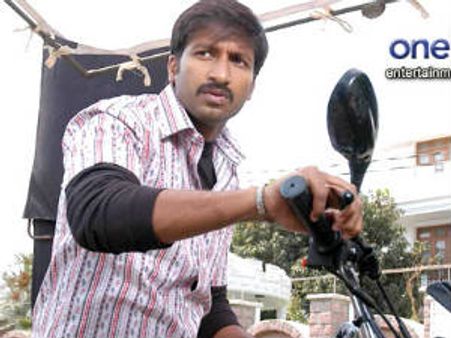 Gopichand's ex-fiancée's father commits suicide