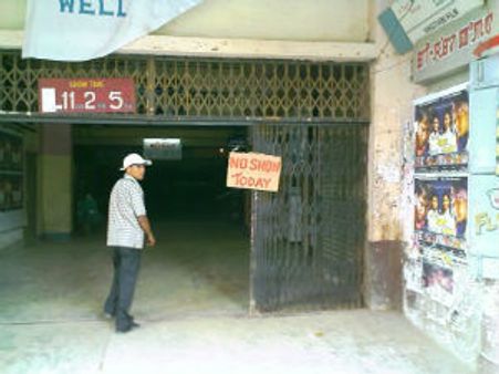 Cinema halls to remain shut on Feb 23 to protest against service tax