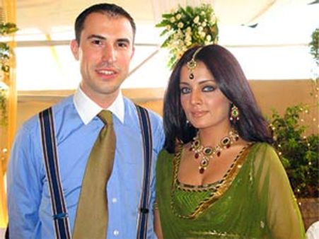 Celina Jaitley's due date preponed to March