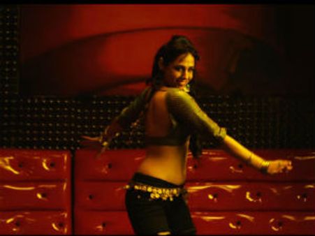 Mandy Takhar walks an extra mile for Bumboo