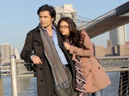 London, Paris, New York – Movie Preview