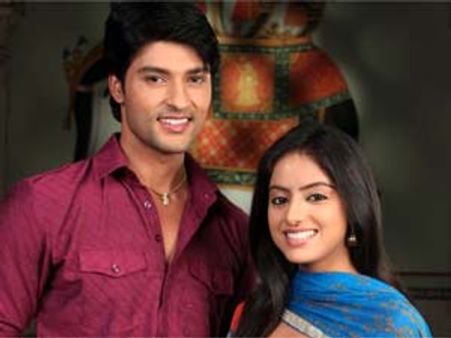 Star Plus' Diya Aur Baati Hum tops the TAM data