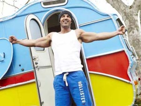 John Abraham gets beaten up by junior artist