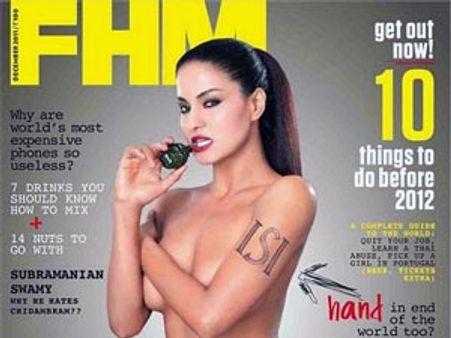Veena Malik, Dimple, Kashmira - Glam celebs who went topless!