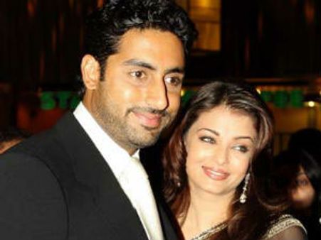 Abhishek supports wife Aishwarya Rai Bachchan's career move