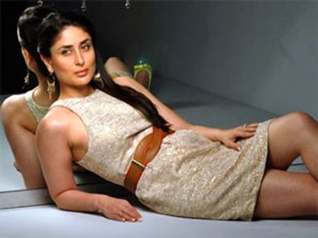 Kareena Kapoor signs an endorsement for Rs 5 crore