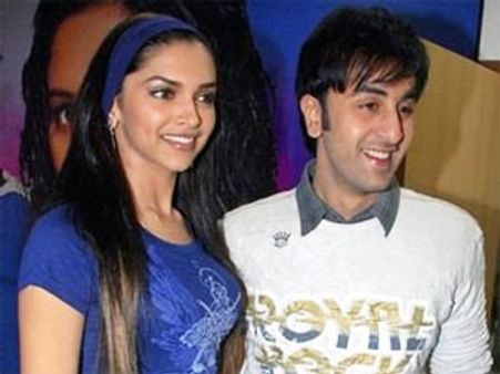 No intimacy between Ranbir Kapoor and Deepika Padukone!