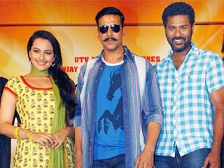 Sonakshi Sinha's item song chikni kamar lands in trouble