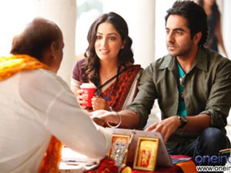 Vicky Donor overtakes Housefull 2, Hate Story at Box Office