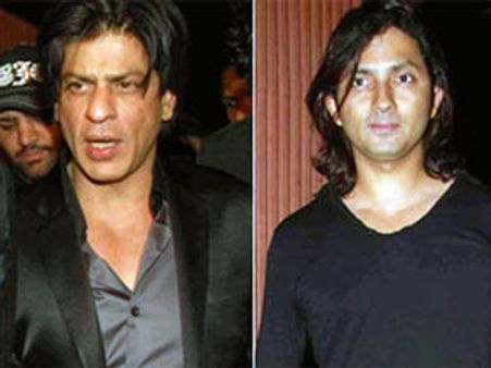 Shirish Kunder wants to get beaten up by Shahrukh Khan again?