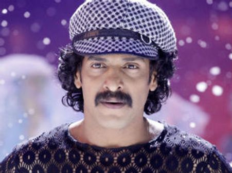 Katari Veera Upendra waves his sword at Niranjan Shetty!